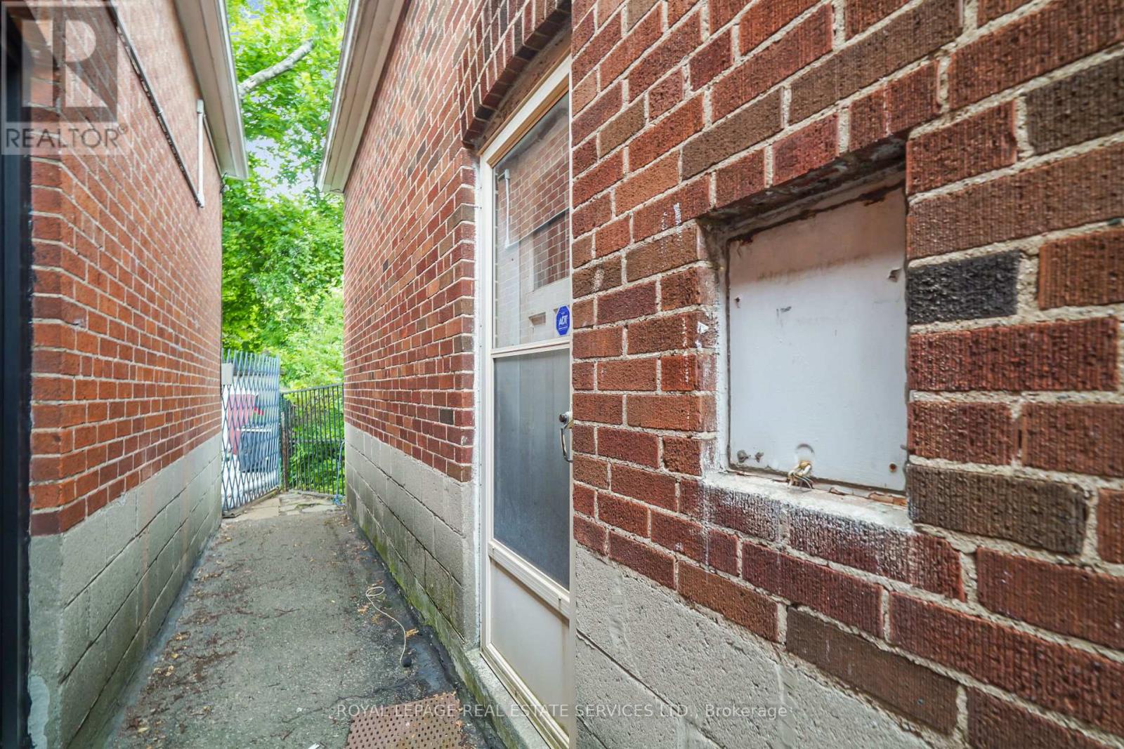 326 Lawrence Avenue W, Toronto (bedford Park-nortown), Ontario