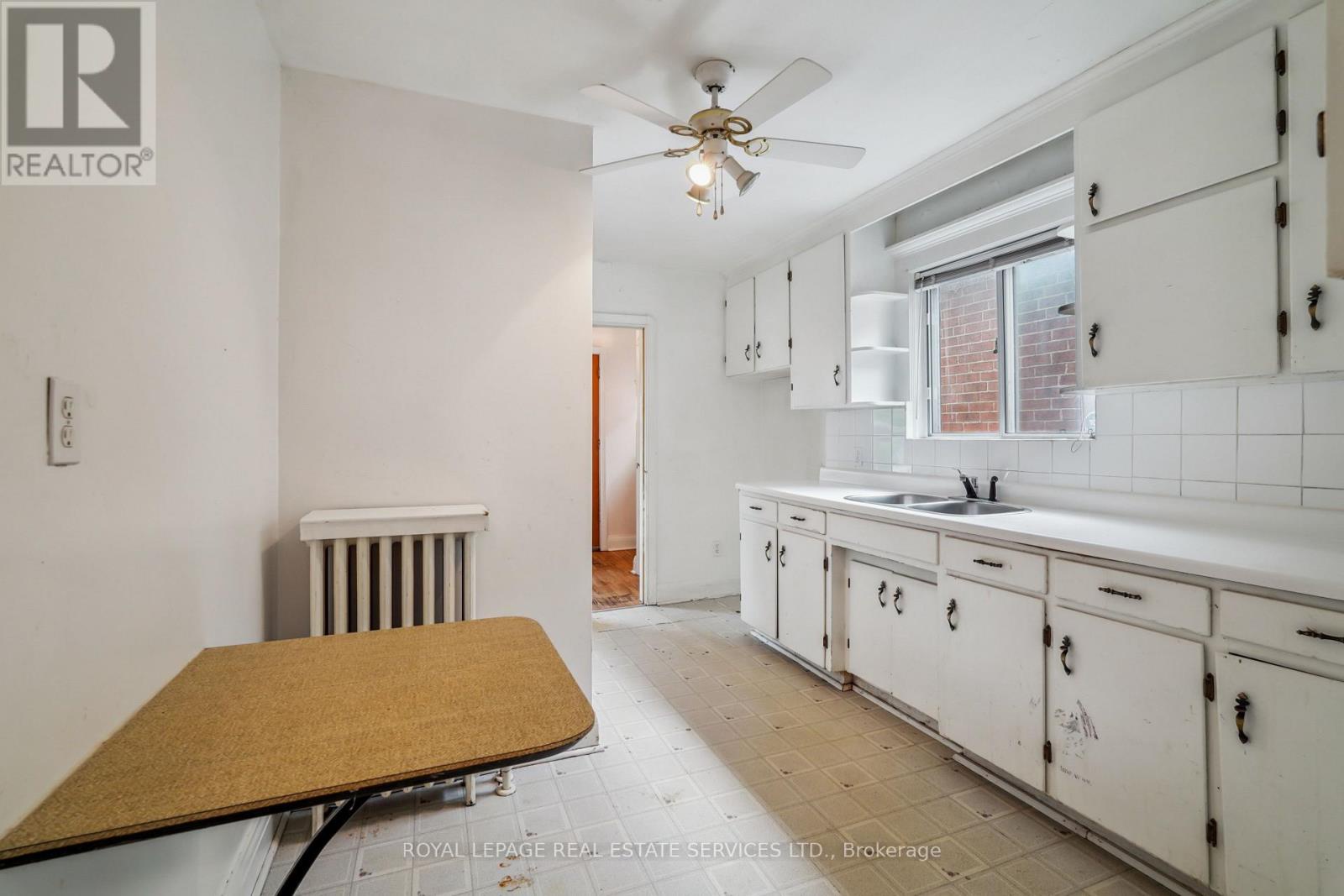 326 Lawrence Avenue W, Toronto (bedford Park-nortown), Ontario