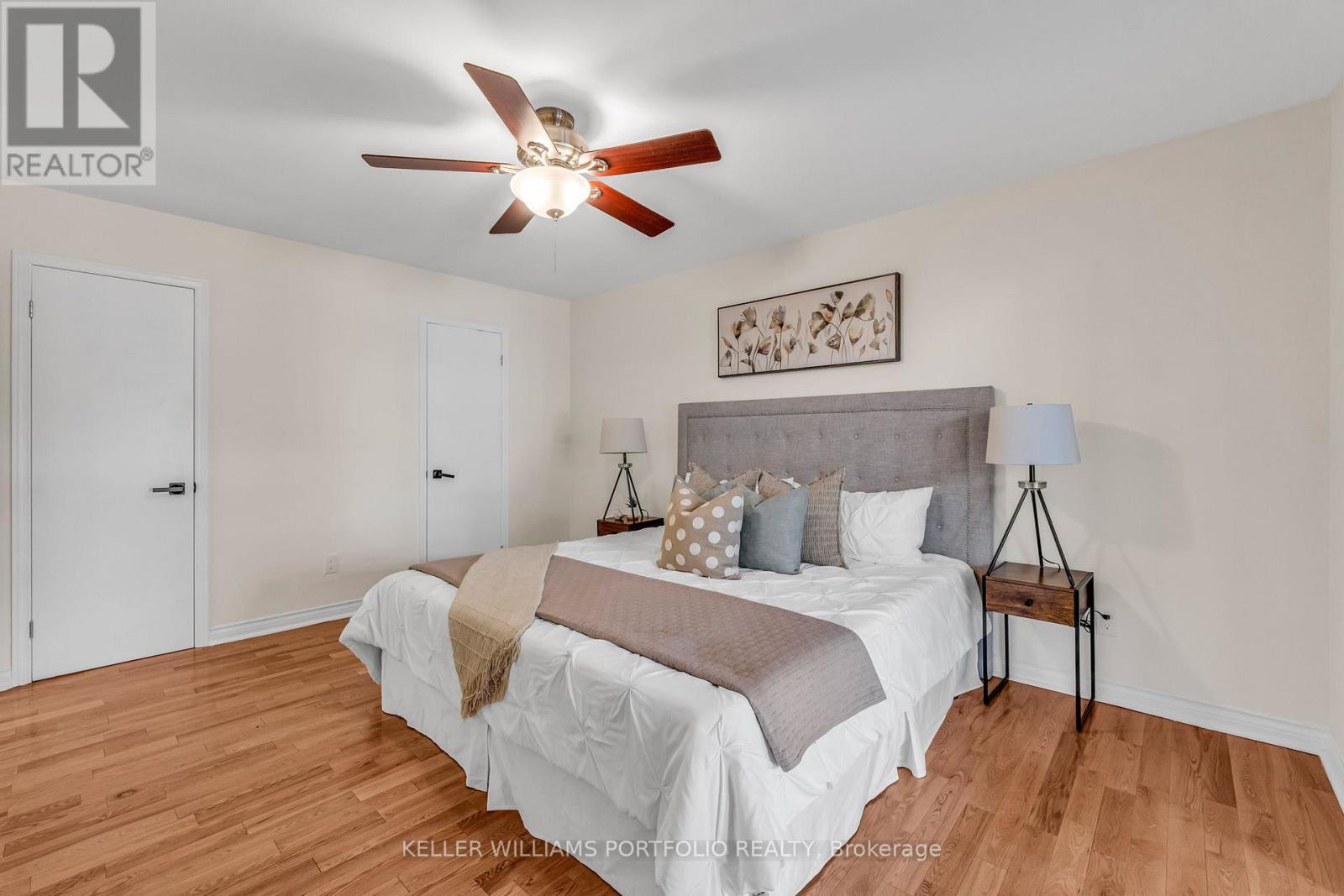 200 Lake Promenade, Toronto (long Branch), Ontario