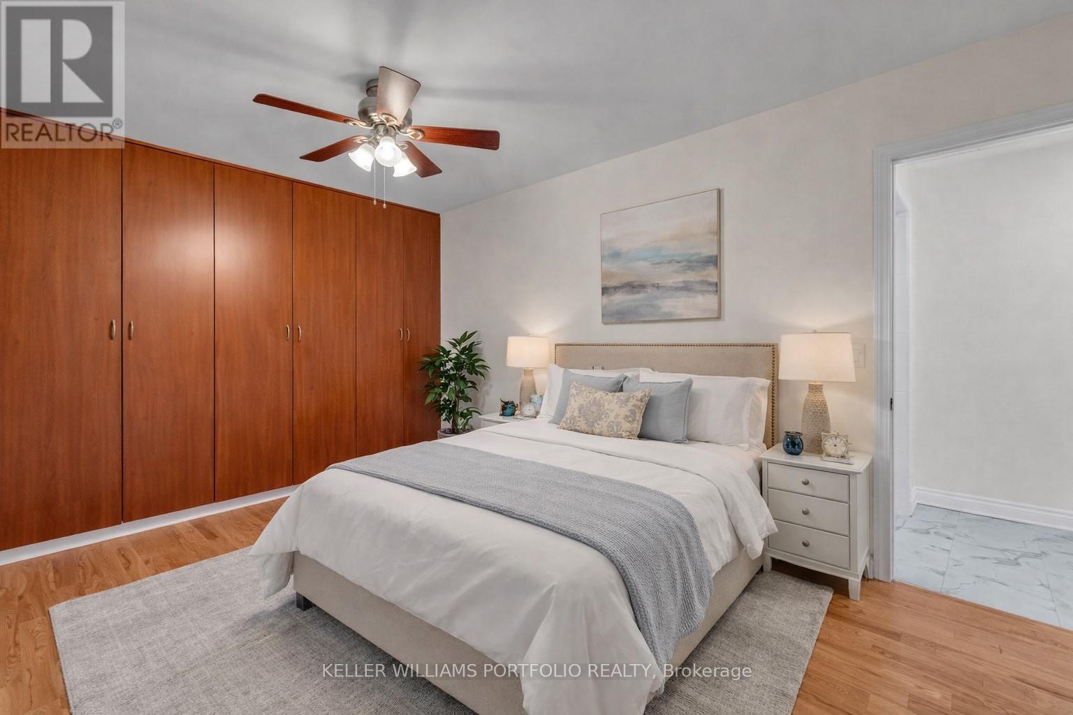 200 Lake Promenade, Toronto (long Branch), Ontario