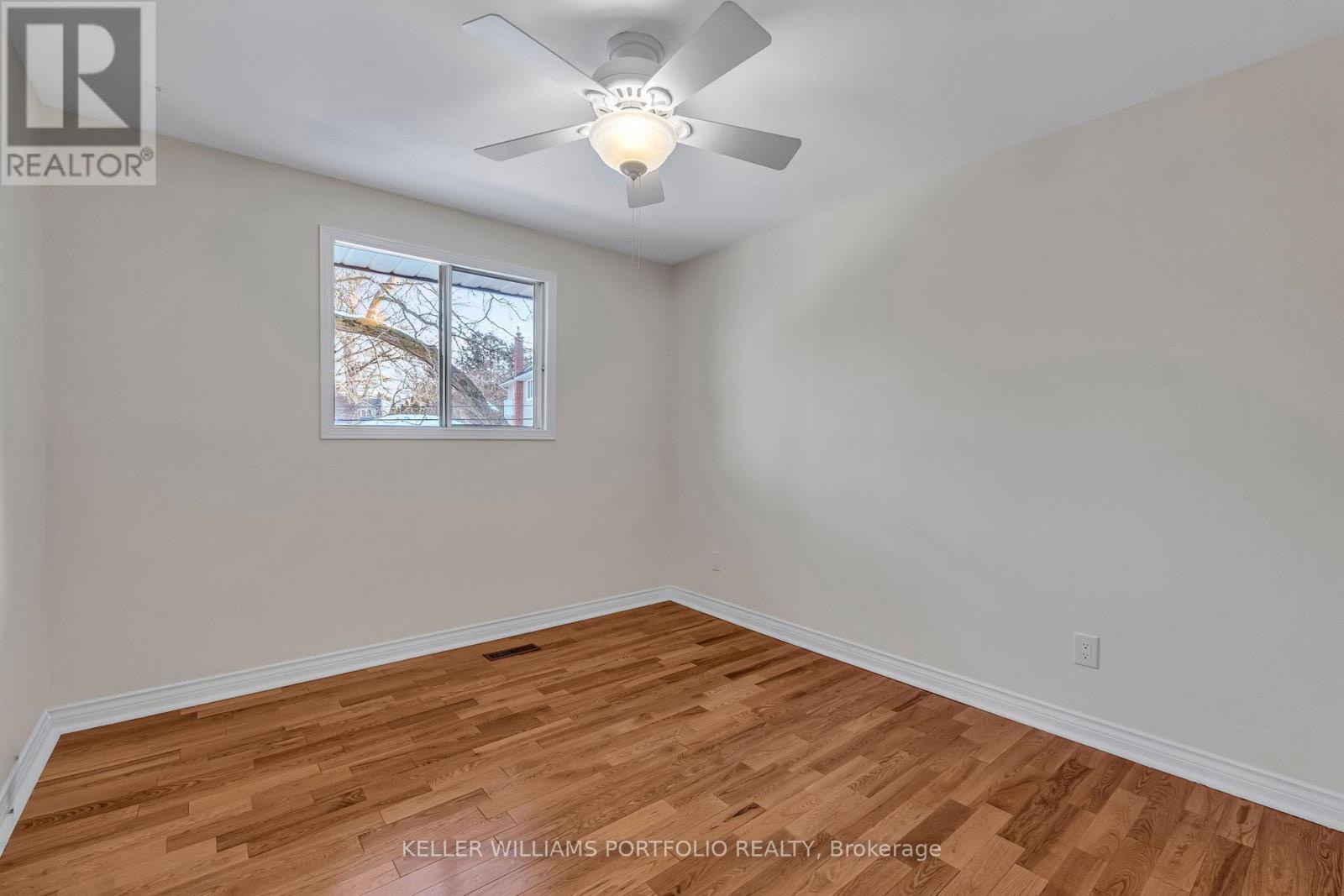 200 Lake Promenade, Toronto (long Branch), Ontario