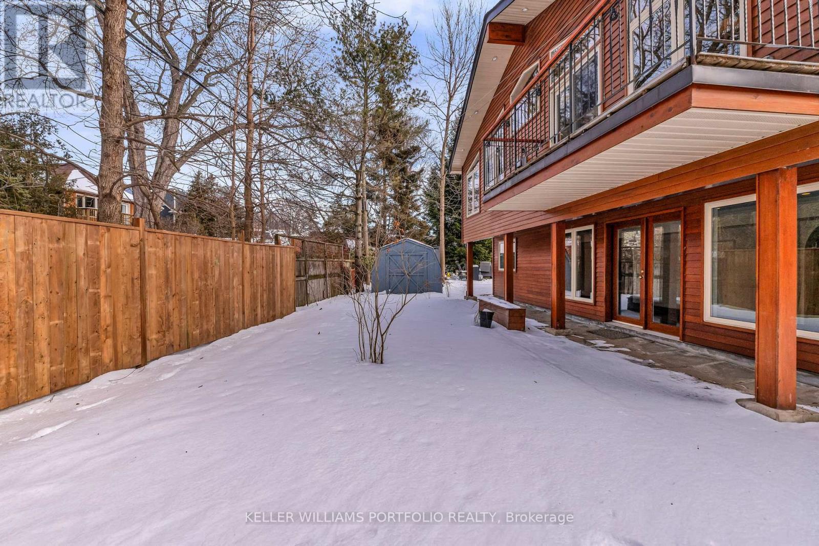 200 Lake Promenade, Toronto (long Branch), Ontario