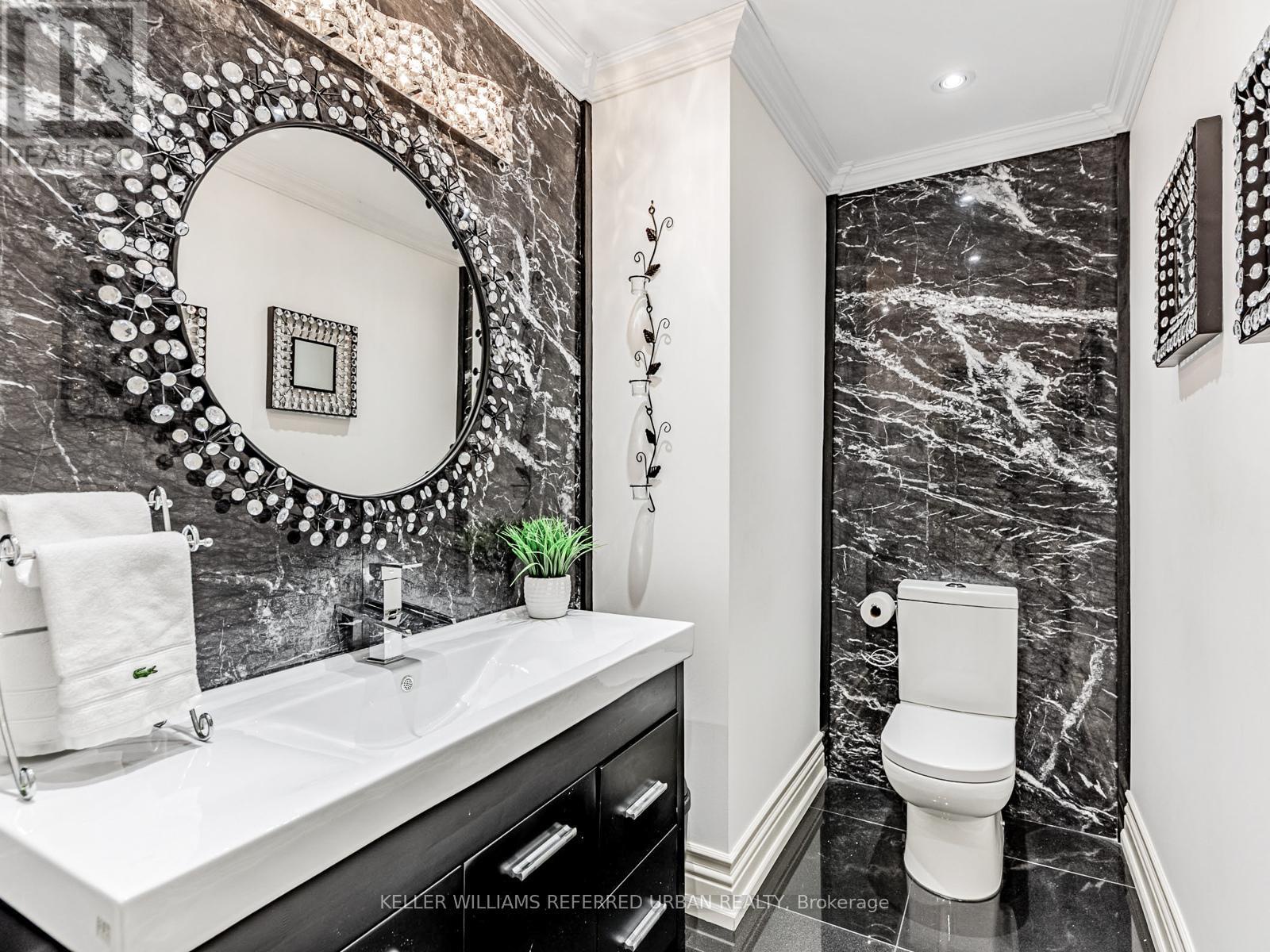 33 Redberry Parkway, Toronto (maple Leaf), Ontario