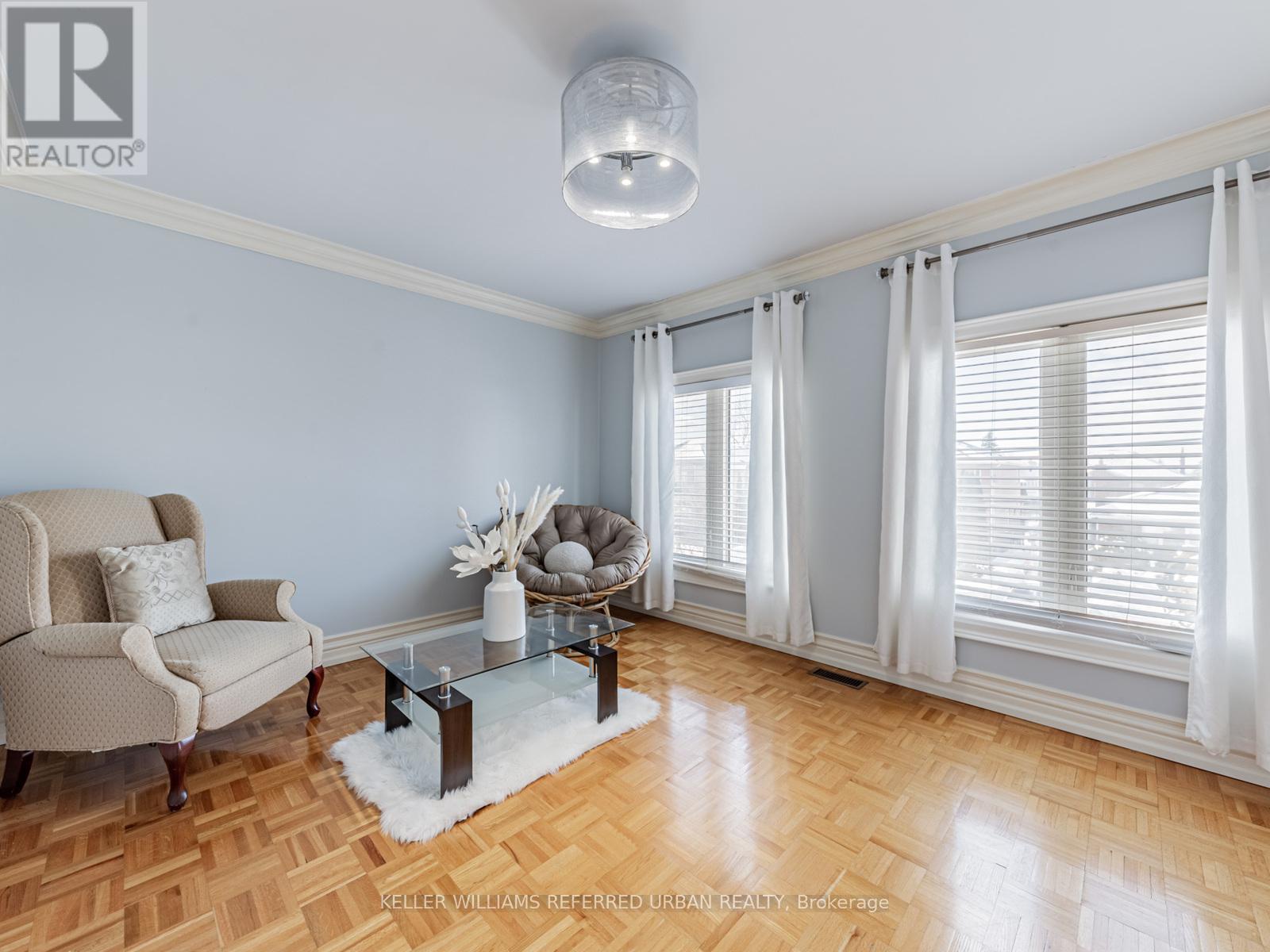 33 Redberry Parkway, Toronto (maple Leaf), Ontario