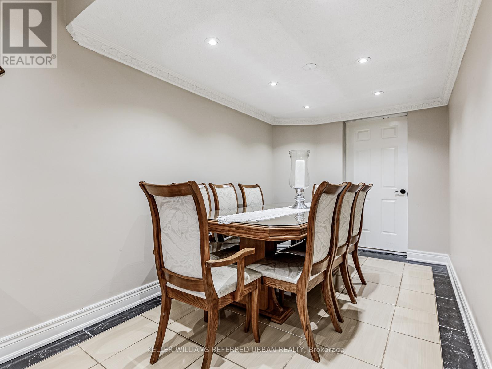 33 Redberry Parkway, Toronto (maple Leaf), Ontario