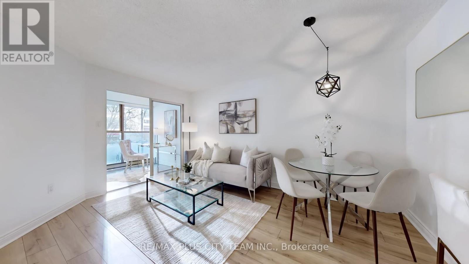 205 - 65 Scadding Avenue, Toronto (waterfront Communities), Ontario