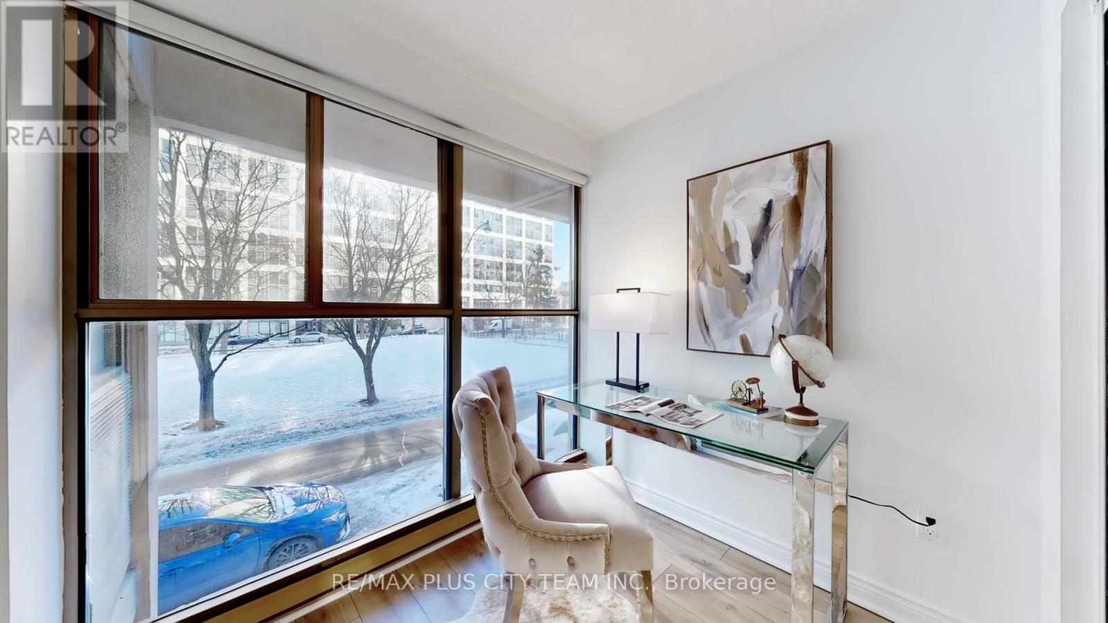 205 - 65 Scadding Avenue, Toronto (waterfront Communities), Ontario