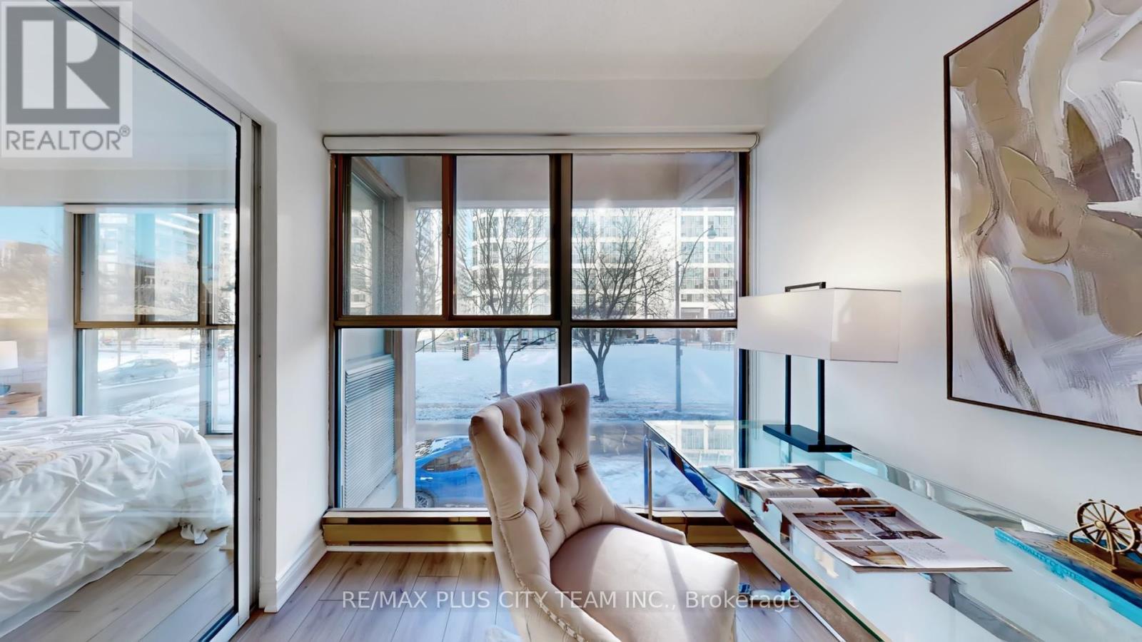 205 - 65 Scadding Avenue, Toronto (waterfront Communities), Ontario