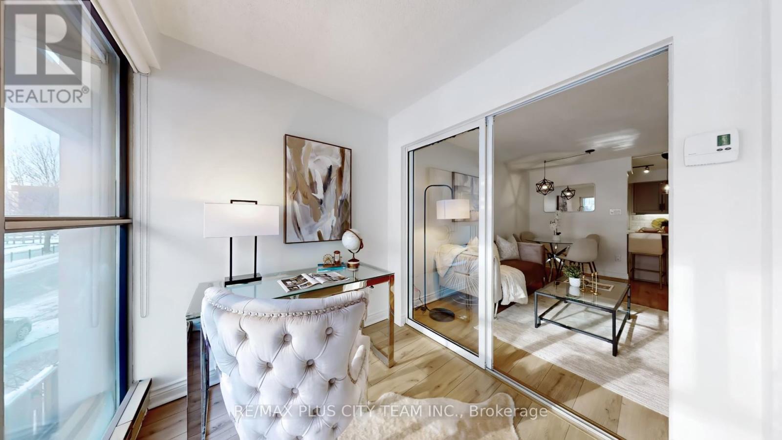 205 - 65 Scadding Avenue, Toronto (waterfront Communities), Ontario