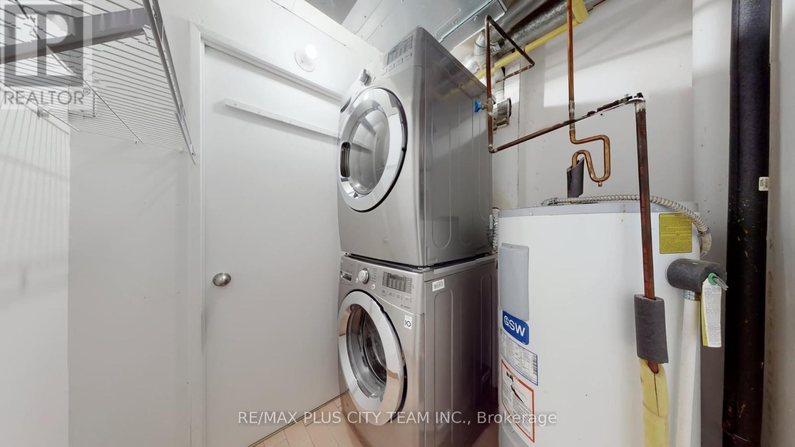 205 - 65 Scadding Avenue, Toronto (waterfront Communities), Ontario