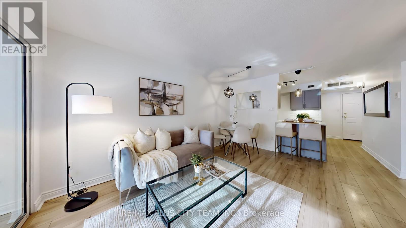 205 - 65 Scadding Avenue, Toronto (waterfront Communities), Ontario