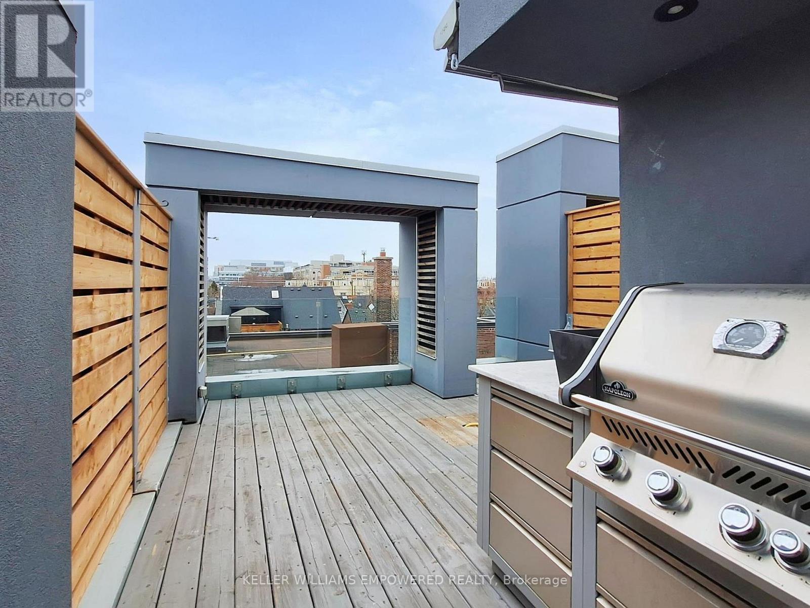 18 - 850 Richmond Street W, Toronto (niagara), Ontario