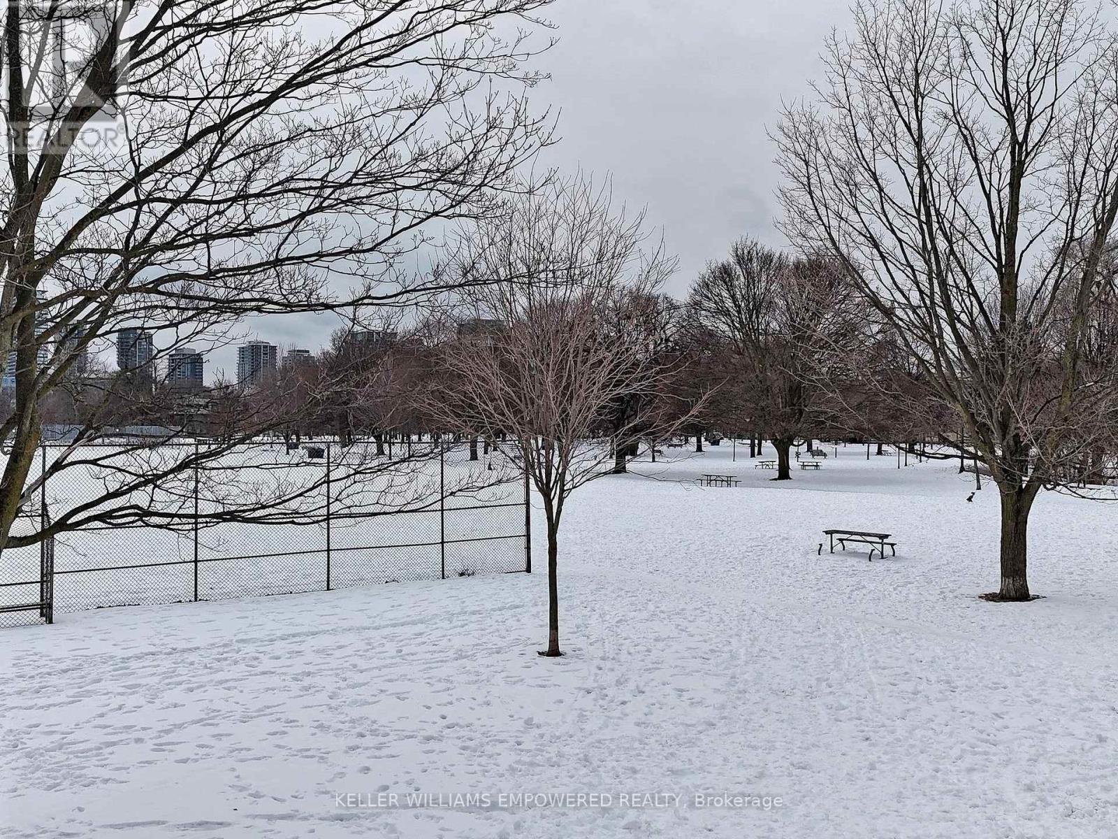 18 - 850 Richmond Street W, Toronto (niagara), Ontario