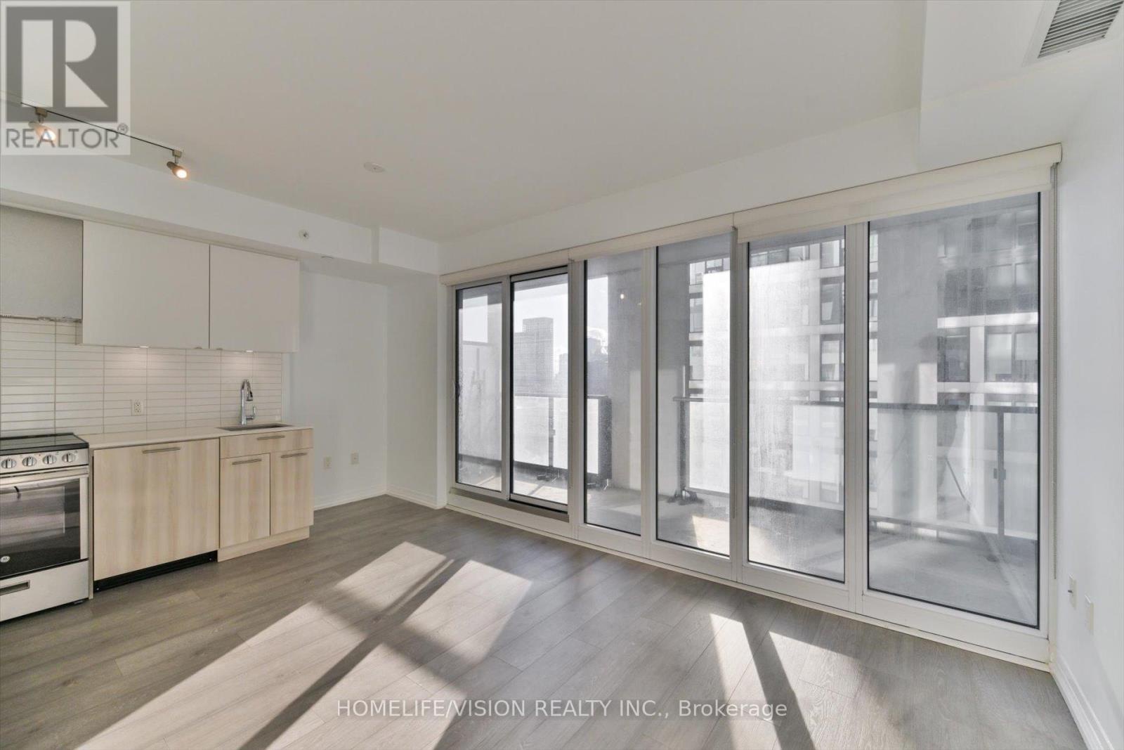 821 - 251 Jarvis Street, Toronto (church-yonge Corridor), Ontario