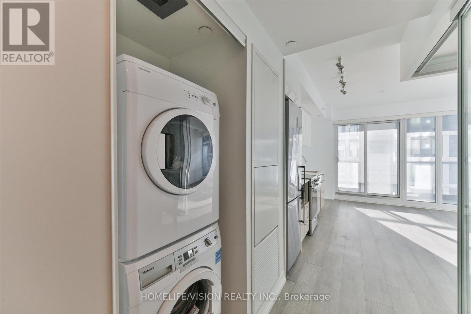 821 - 251 Jarvis Street, Toronto (church-yonge Corridor), Ontario