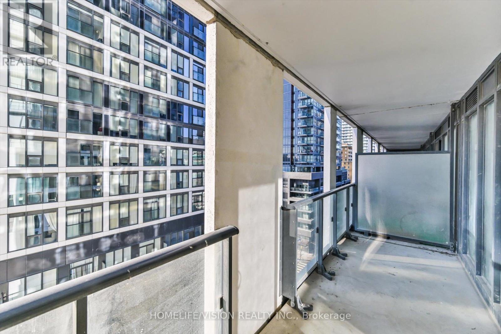 821 - 251 Jarvis Street, Toronto (church-yonge Corridor), Ontario