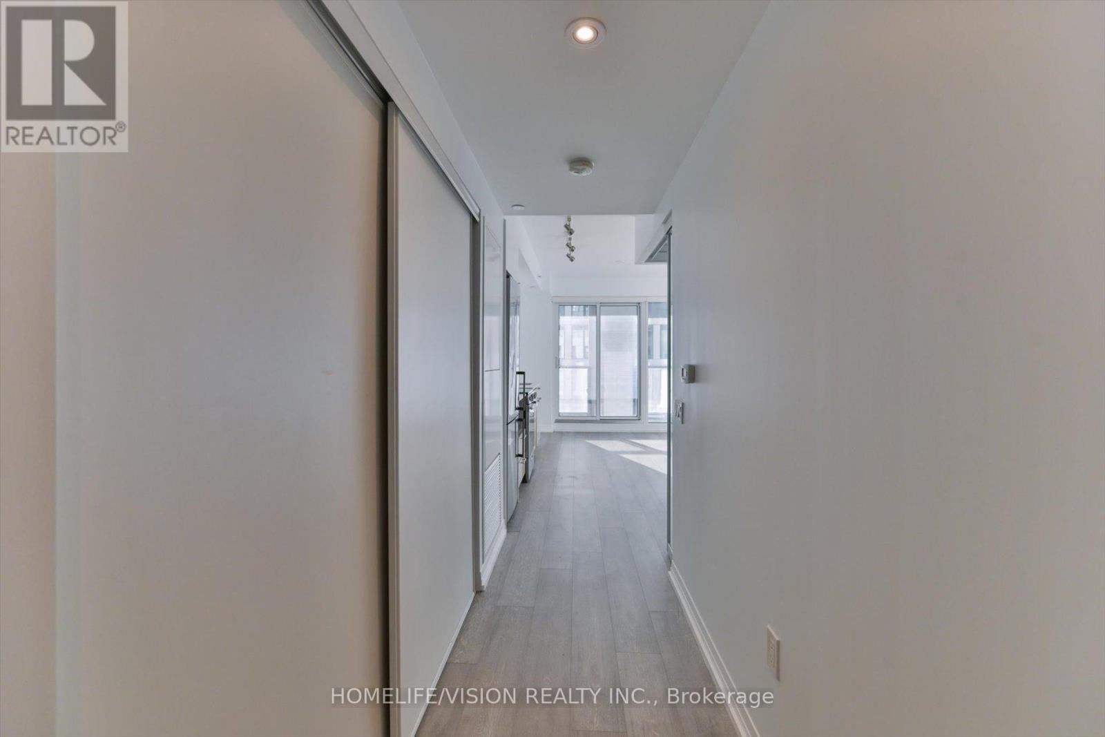 821 - 251 Jarvis Street, Toronto (church-yonge Corridor), Ontario