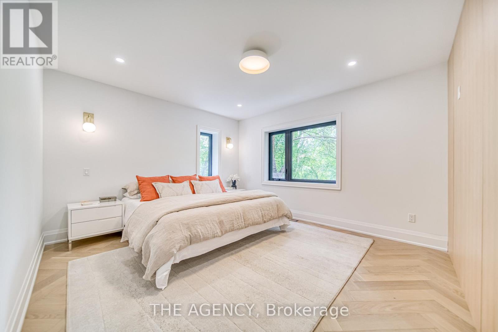 16 Duncannon Drive, Toronto (forest Hill South), Ontario