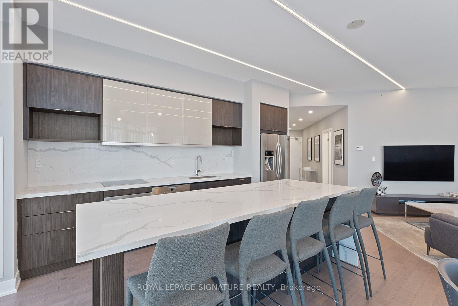 1114 - 99 The Donway W, Toronto (banbury-don Mills), Ontario