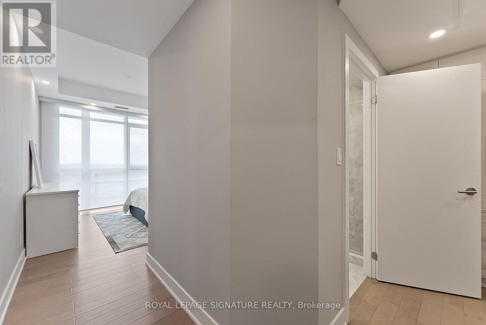 1114 - 99 The Donway W, Toronto (banbury-don Mills), Ontario