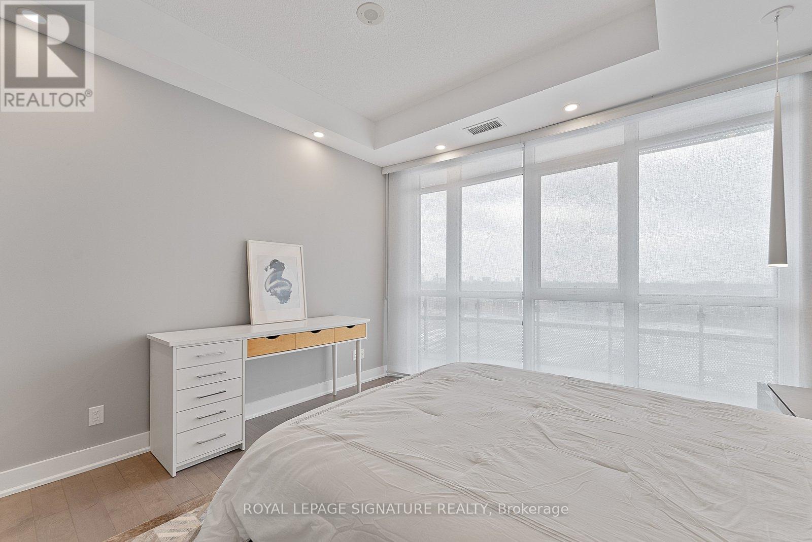 1114 - 99 The Donway W, Toronto (banbury-don Mills), Ontario