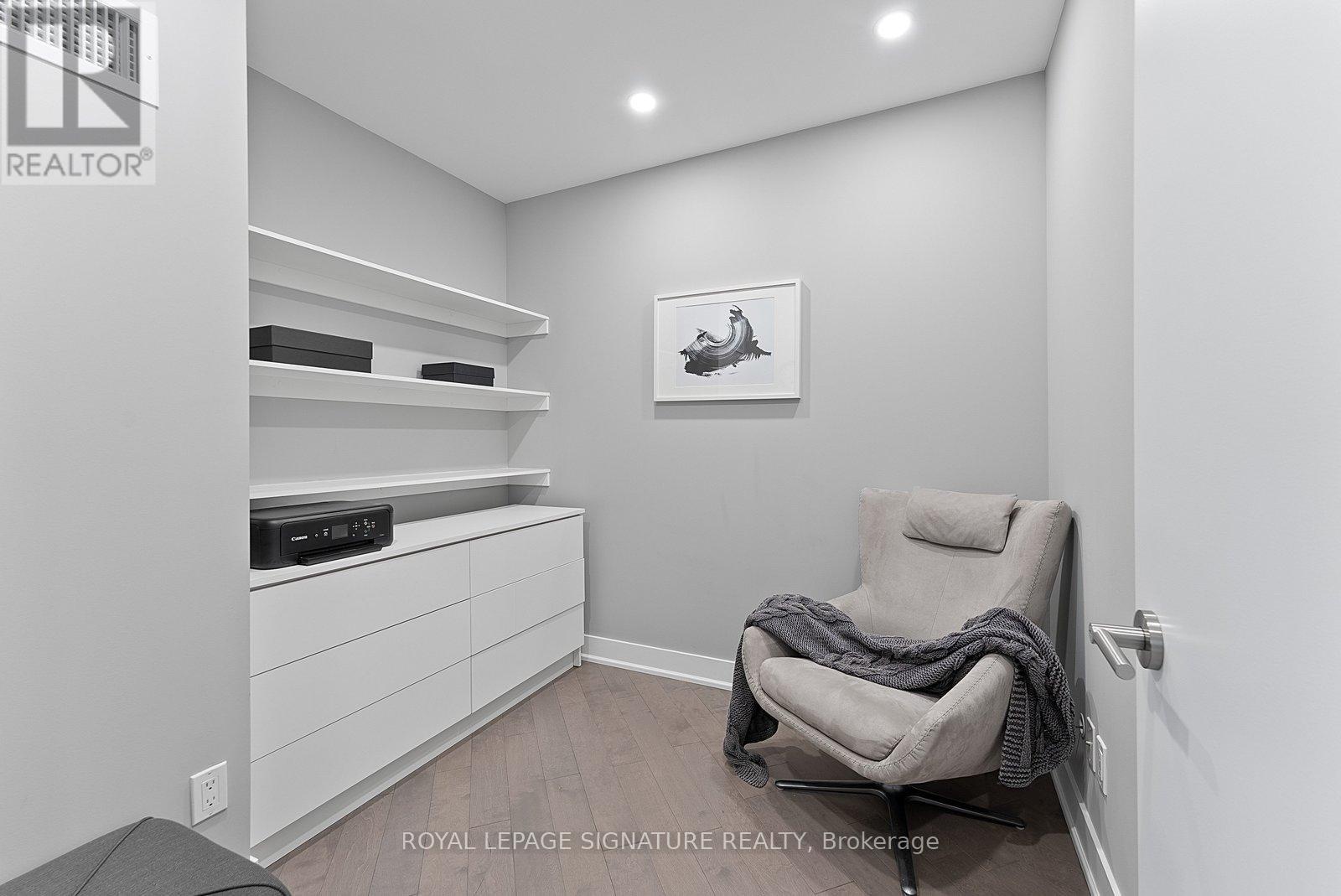 1114 - 99 The Donway W, Toronto (banbury-don Mills), Ontario