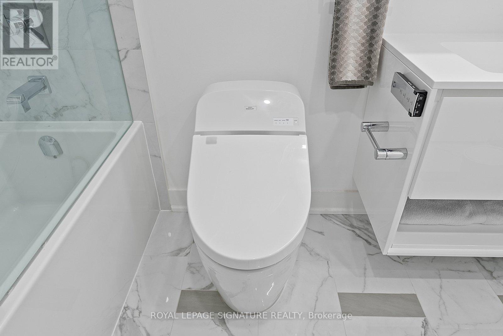 1114 - 99 The Donway W, Toronto (banbury-don Mills), Ontario