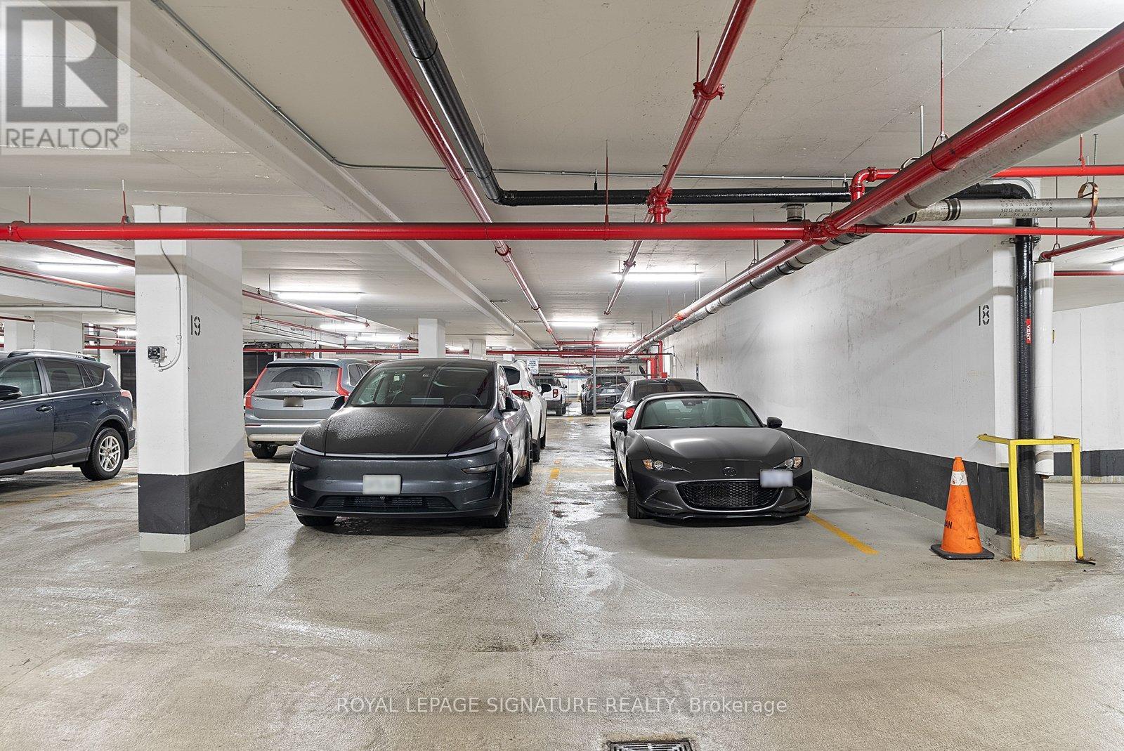 1114 - 99 The Donway W, Toronto (banbury-don Mills), Ontario