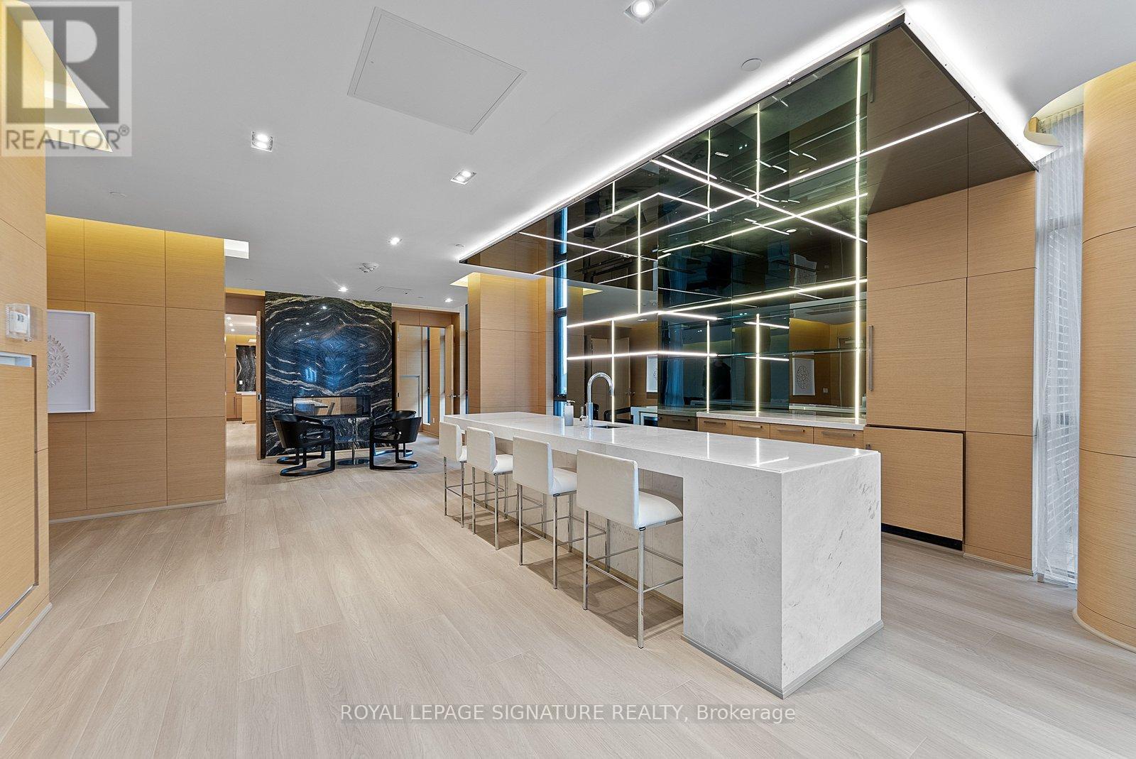 1114 - 99 The Donway W, Toronto (banbury-don Mills), Ontario