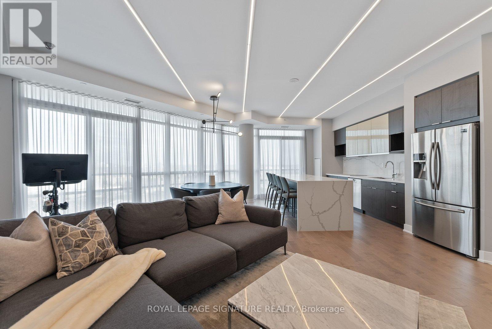 1114 - 99 The Donway W, Toronto (banbury-don Mills), Ontario