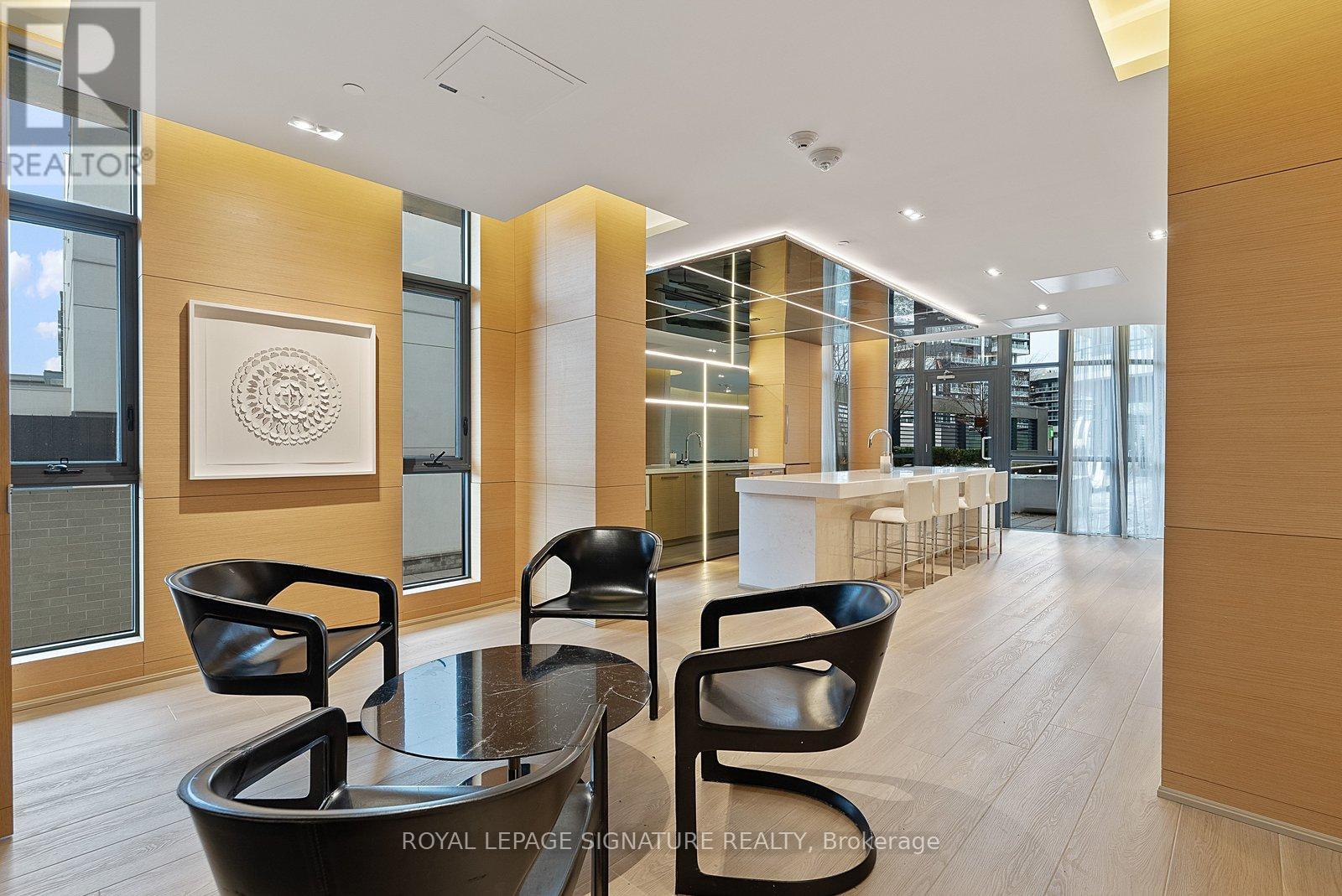 1114 - 99 The Donway W, Toronto (banbury-don Mills), Ontario