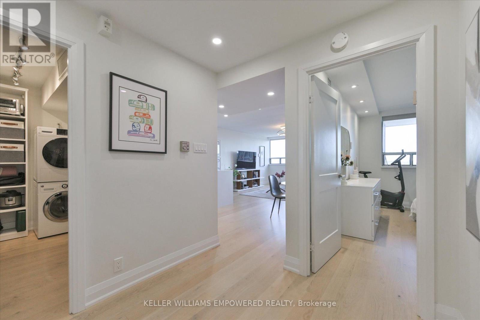 1612 - 914 Yonge Street, Toronto (annex), Ontario