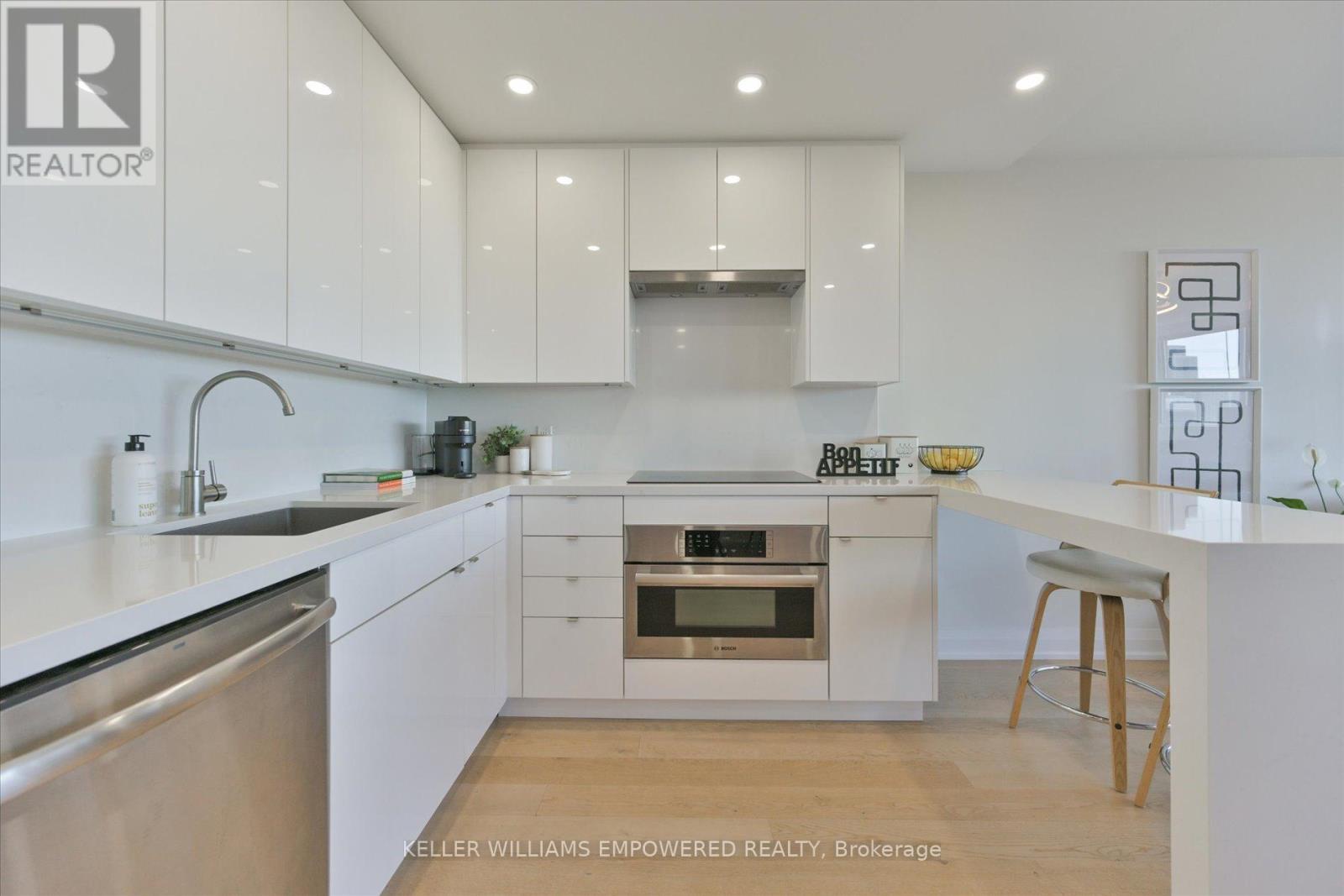 1612 - 914 Yonge Street, Toronto (annex), Ontario