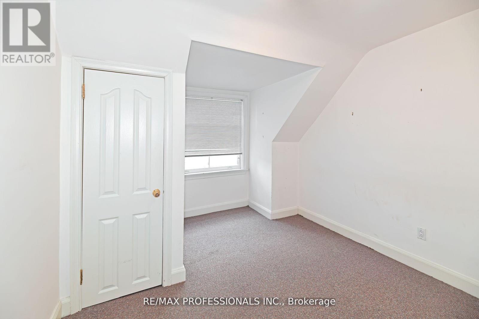 1161 Royal York Road, Toronto (edenbridge-humber Valley), Ontario