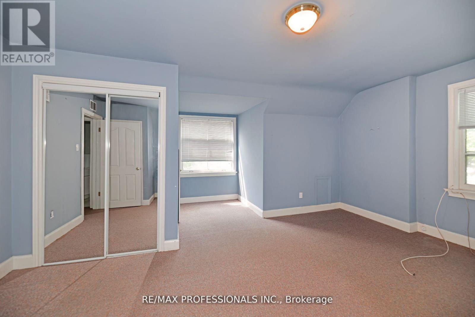 1161 Royal York Road, Toronto (edenbridge-humber Valley), Ontario