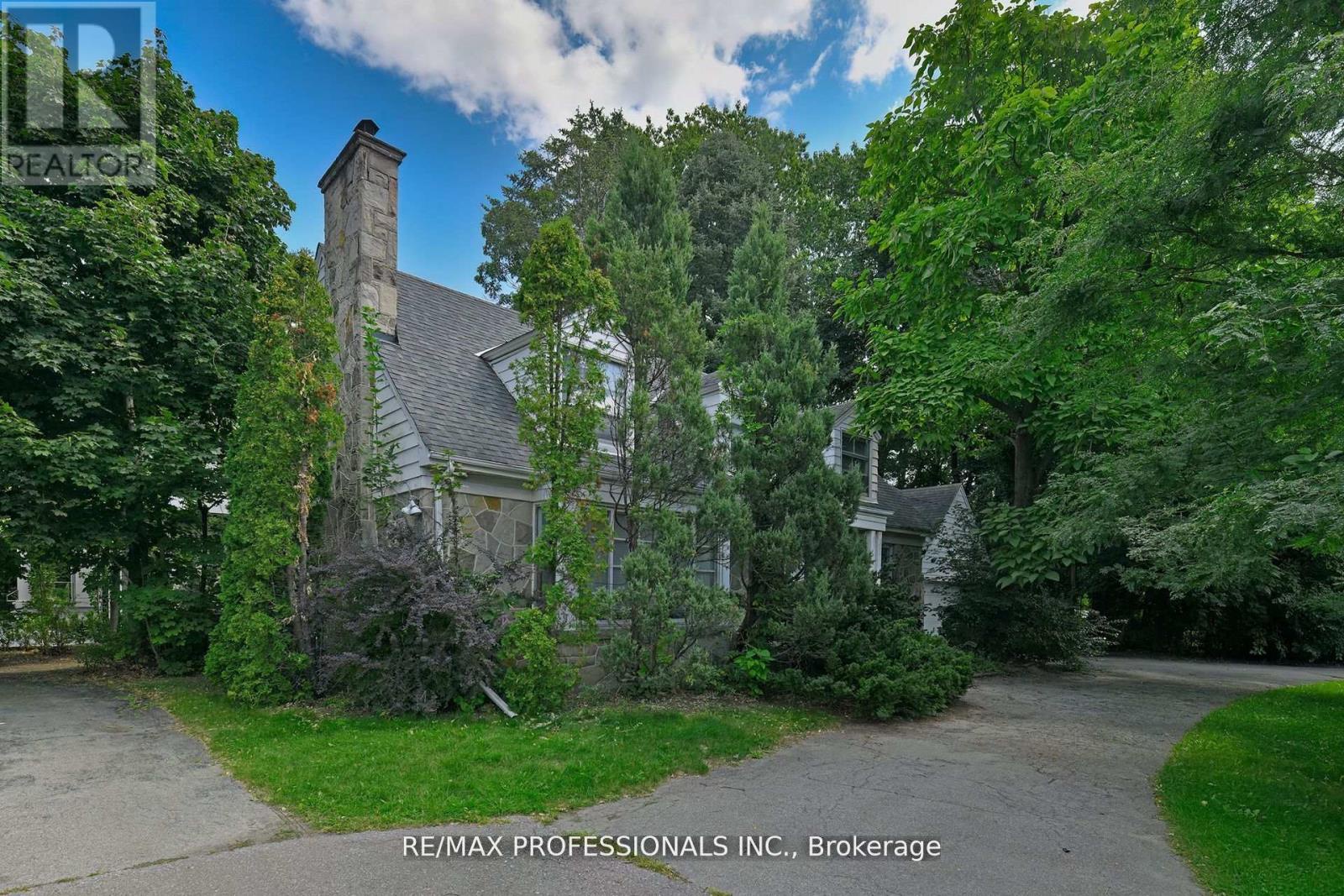 1161 Royal York Road, Toronto (edenbridge-humber Valley), Ontario