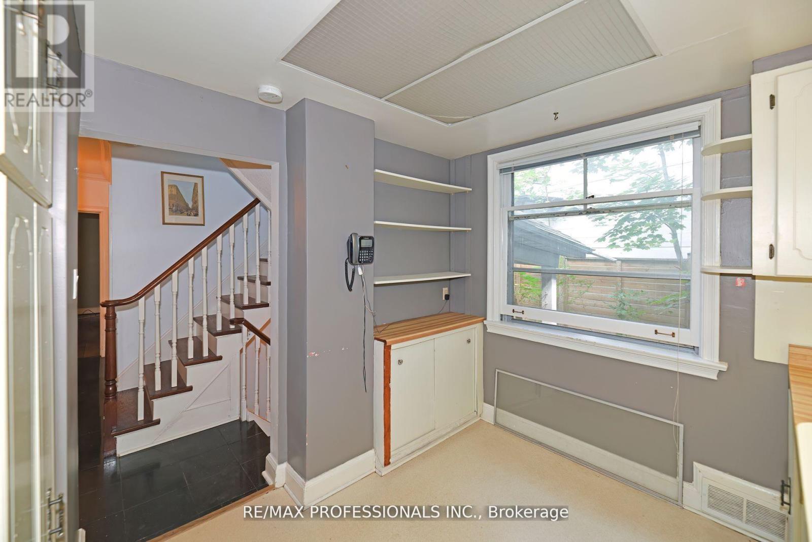 1161 Royal York Road, Toronto (edenbridge-humber Valley), Ontario