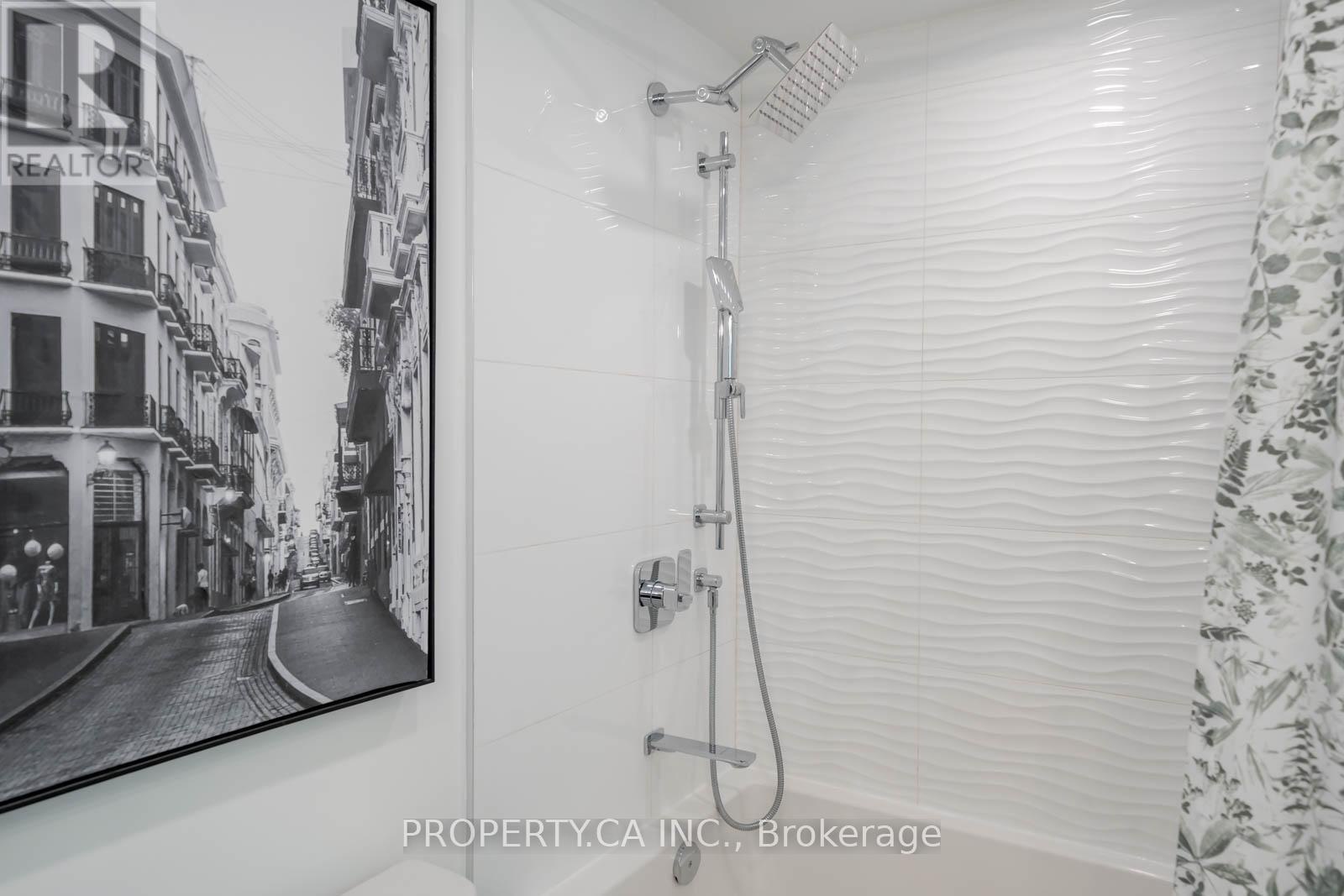 1533 Rometown Drive, Mississauga (lakeview), Ontario