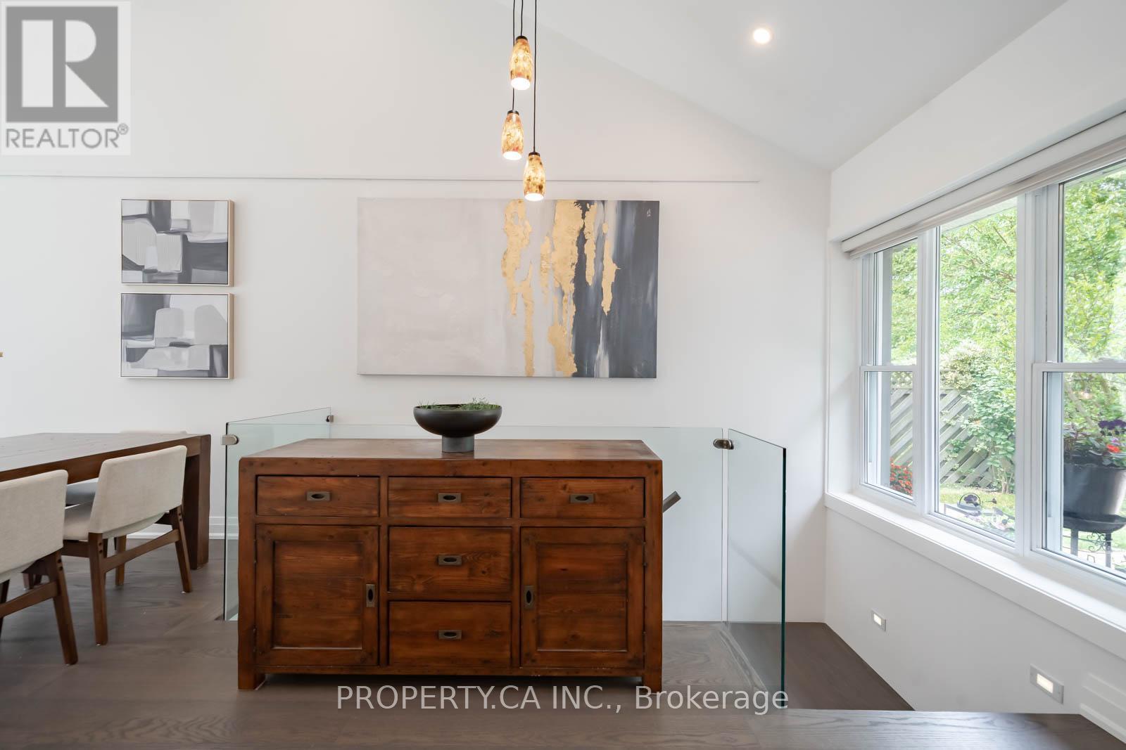 1533 Rometown Drive, Mississauga (lakeview), Ontario