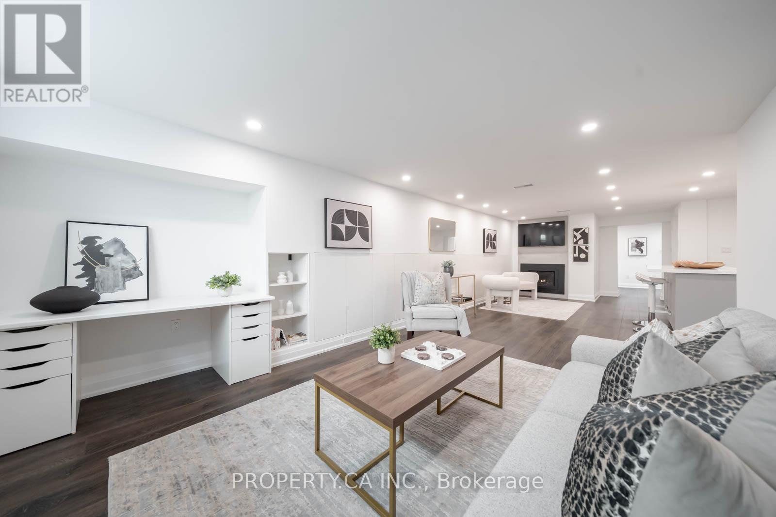 1533 Rometown Drive, Mississauga (lakeview), Ontario