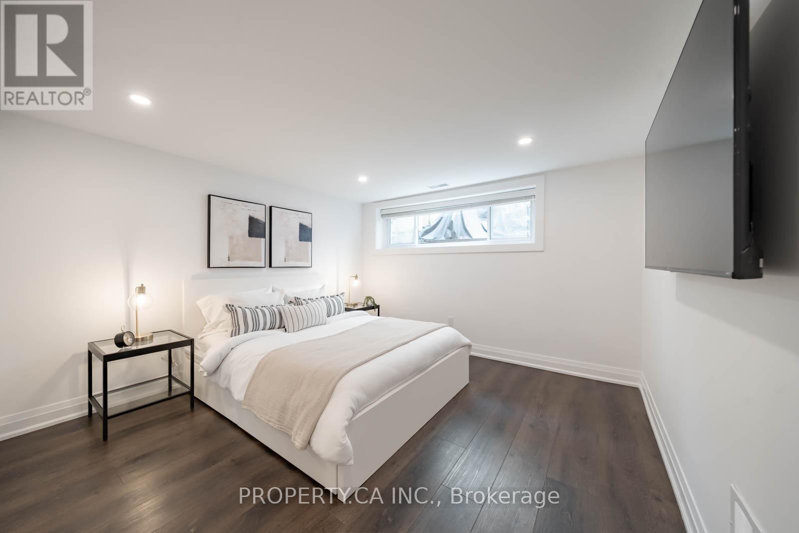 1533 Rometown Drive, Mississauga (lakeview), Ontario