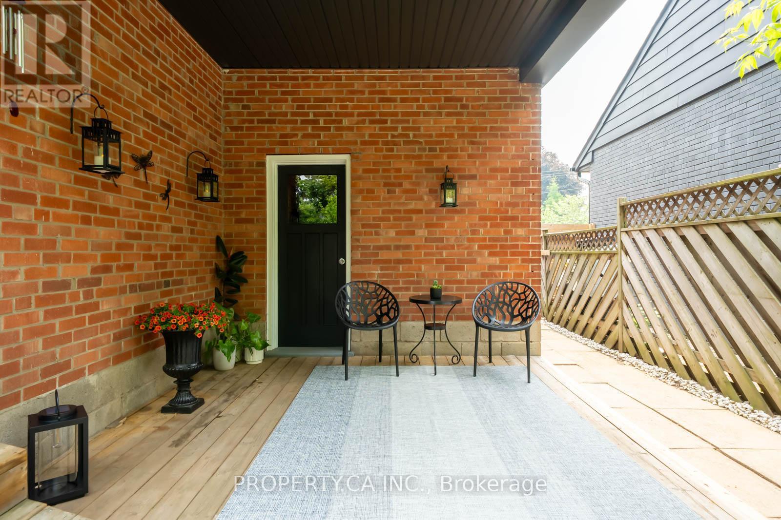 1533 Rometown Drive, Mississauga (lakeview), Ontario