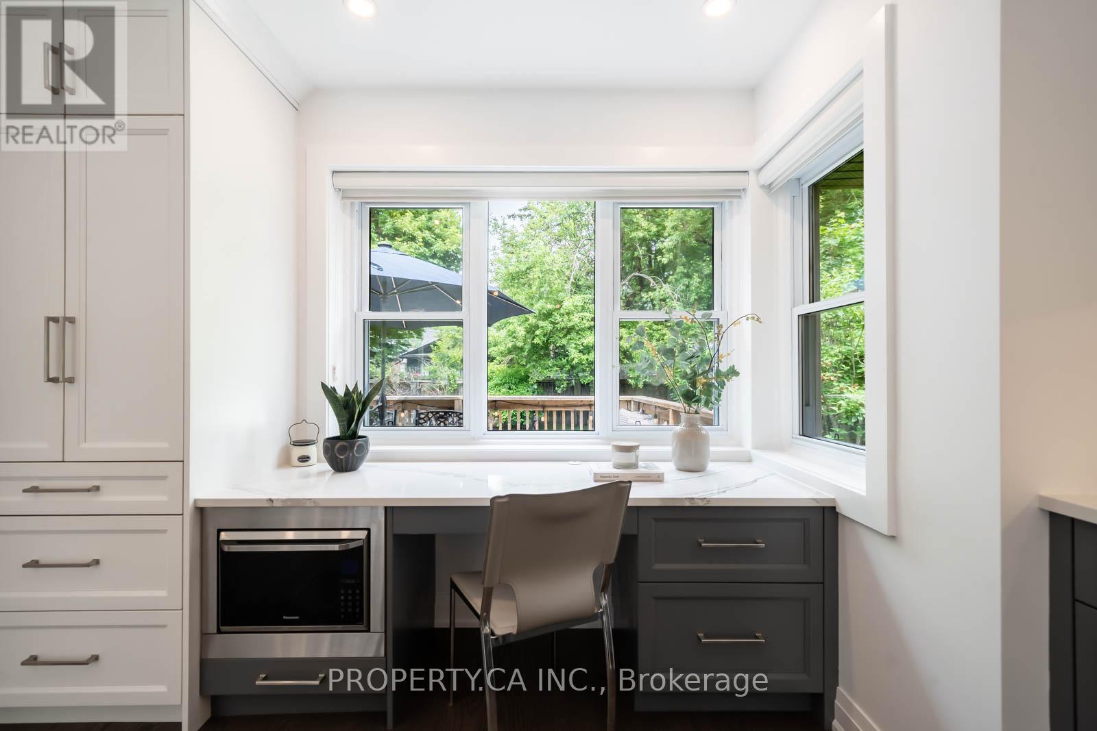 1533 Rometown Drive, Mississauga (lakeview), Ontario