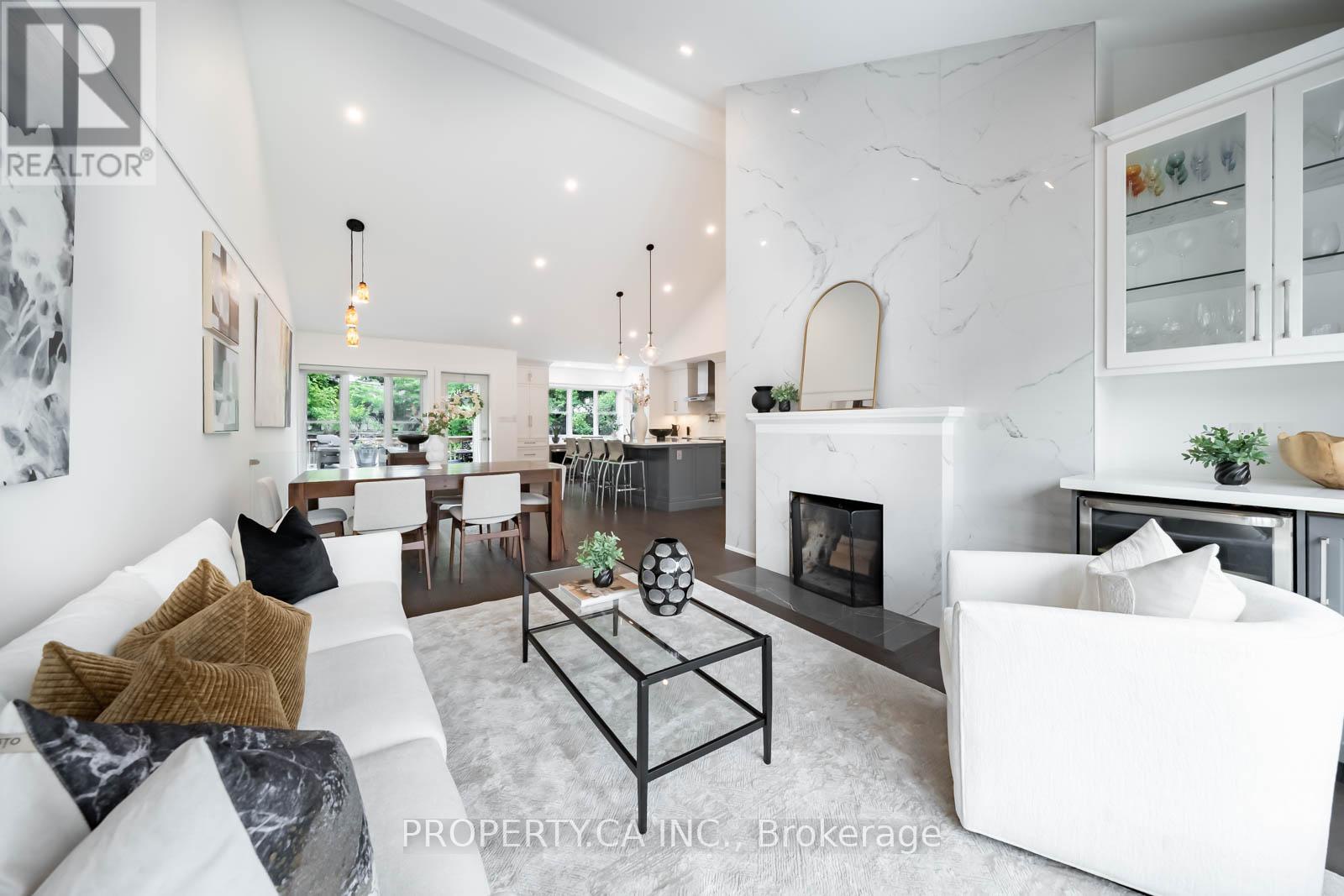 1533 Rometown Drive, Mississauga (lakeview), Ontario