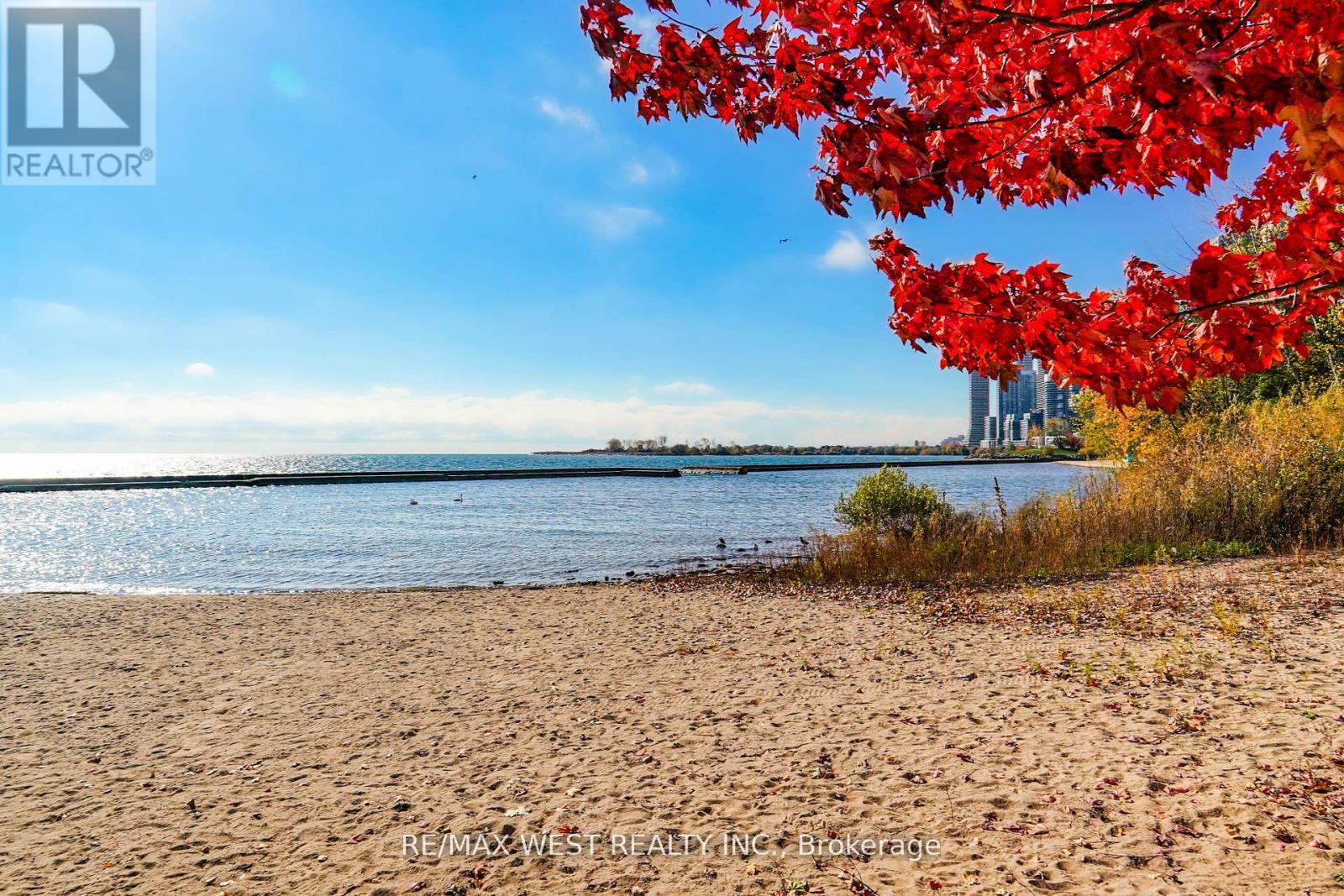 2102 - 1928 Lake Shore Boulevard, Toronto (south Parkdale), Ontario