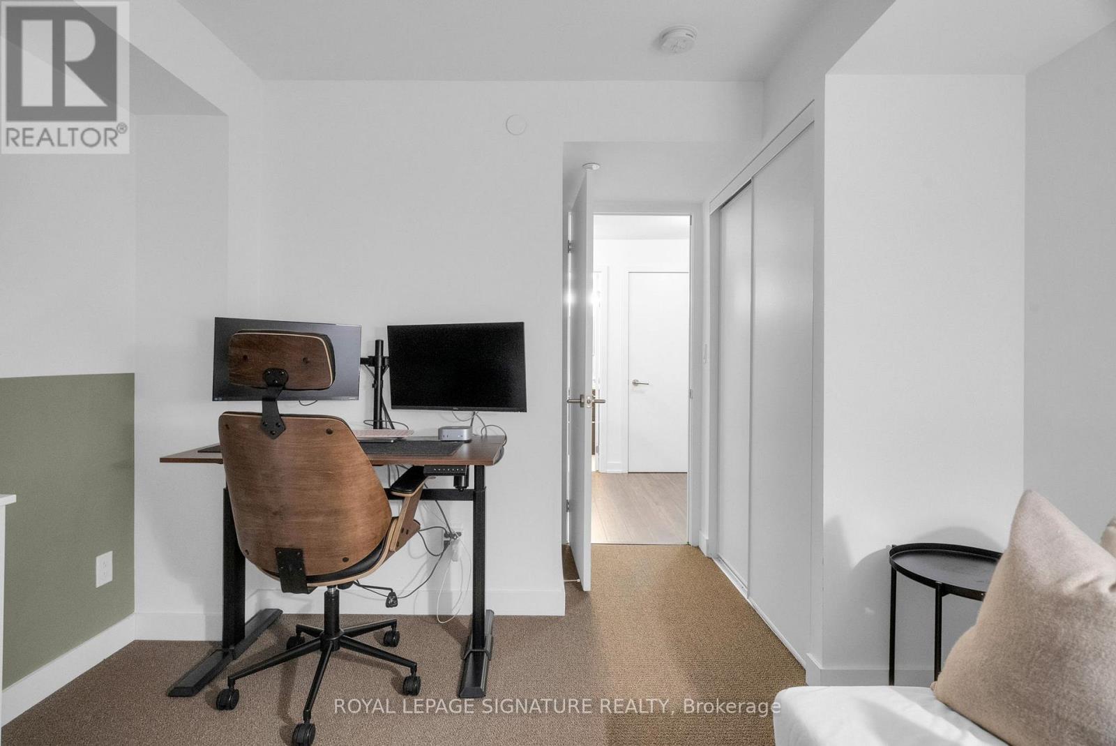 8 - 106 Varna Drive, Toronto (englemount-lawrence), Ontario