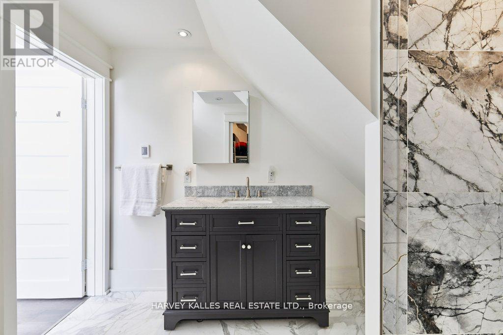 96 Balmoral Avenue, Toronto (yonge-st. Clair), Ontario