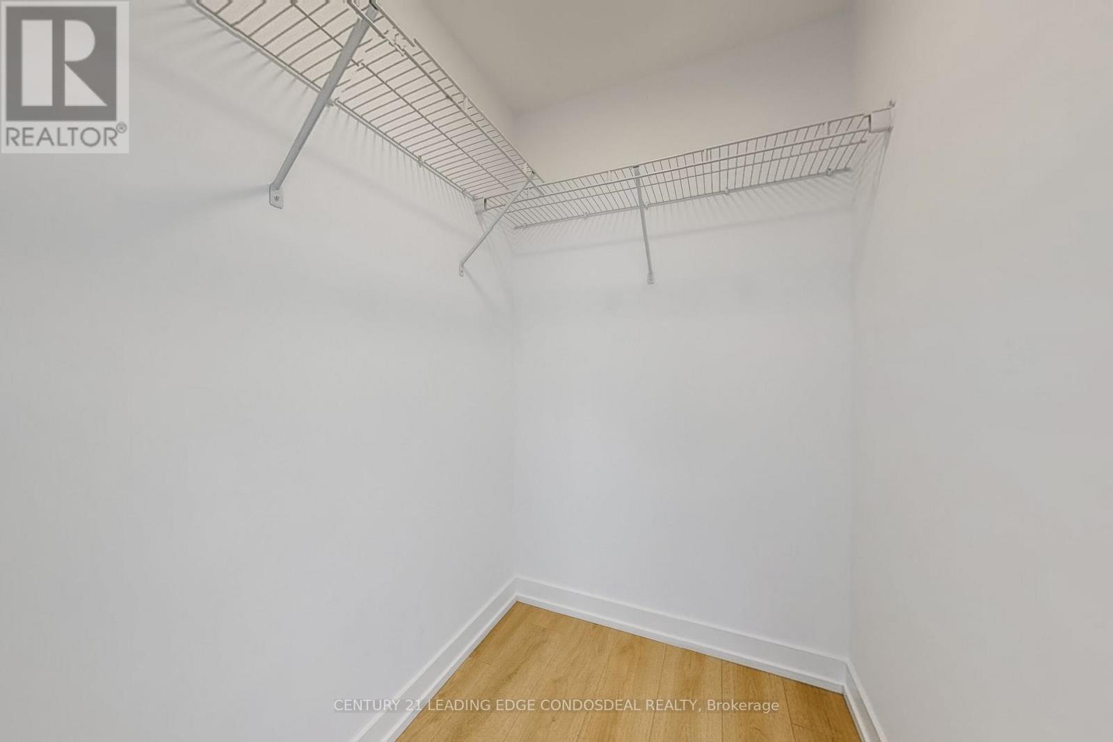 213 - 1195 The Queensway, Toronto (islington-city Centre West), Ontario