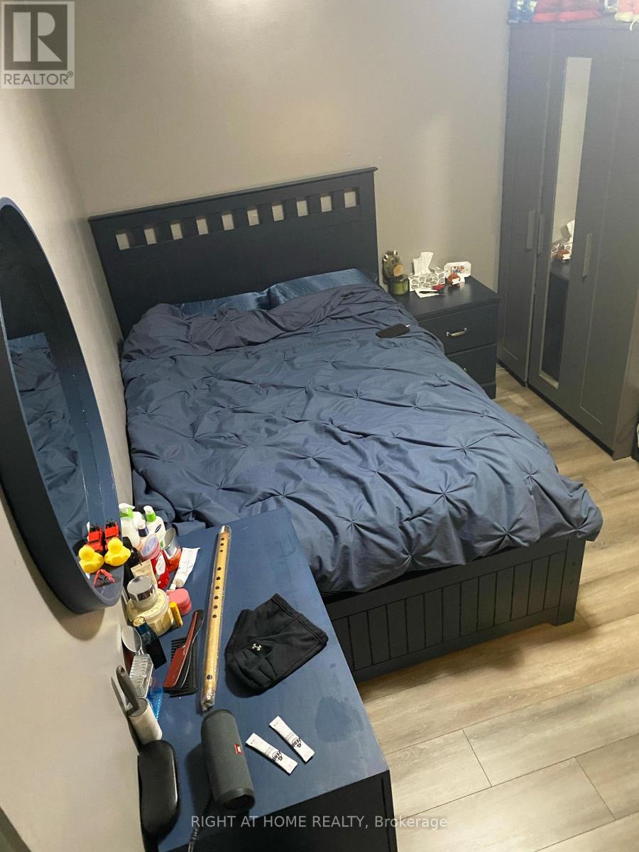 42 Yardley Avenue, Toronto (o'connor-parkview), Ontario