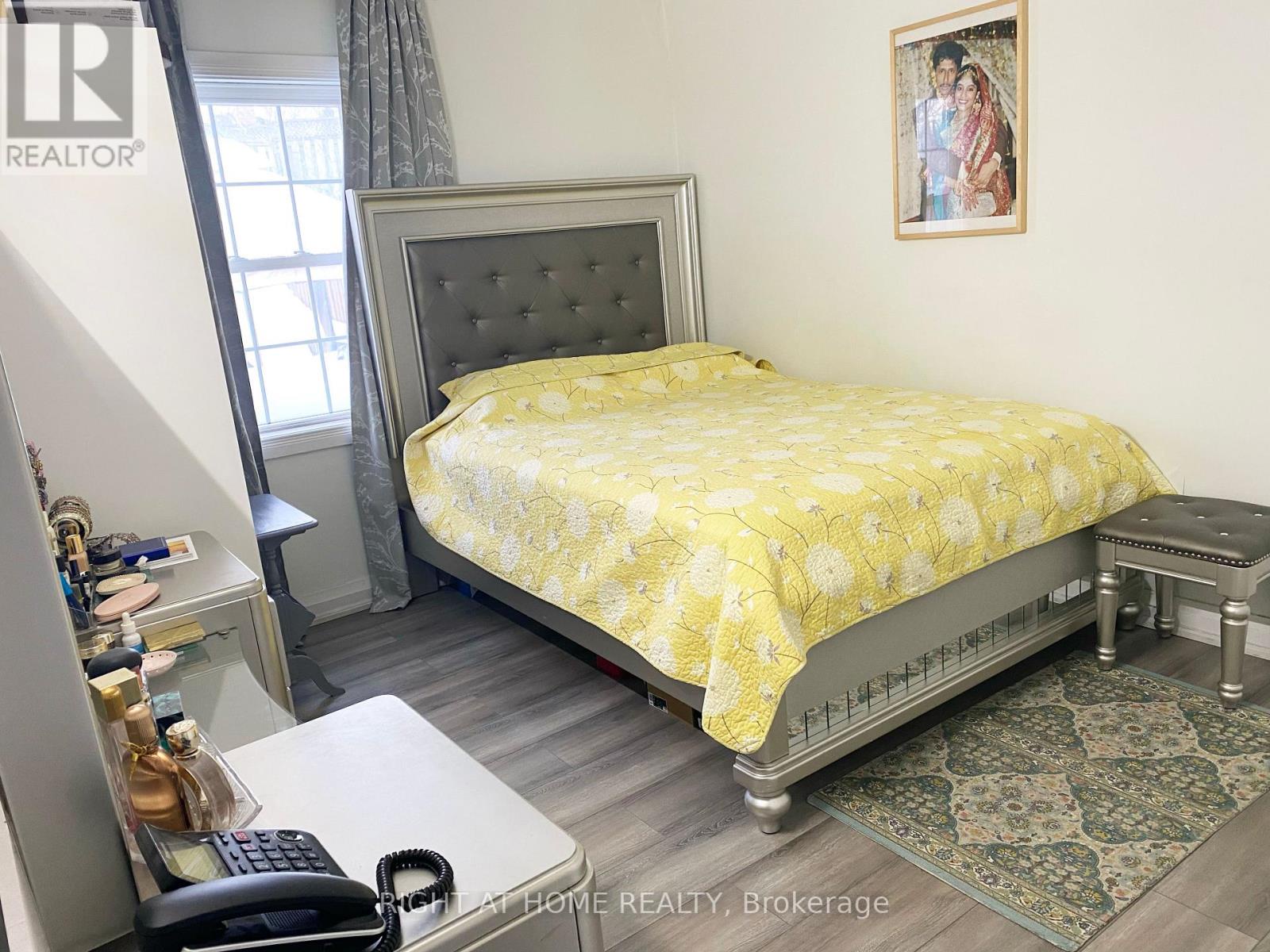 42 Yardley Avenue, Toronto (o'connor-parkview), Ontario